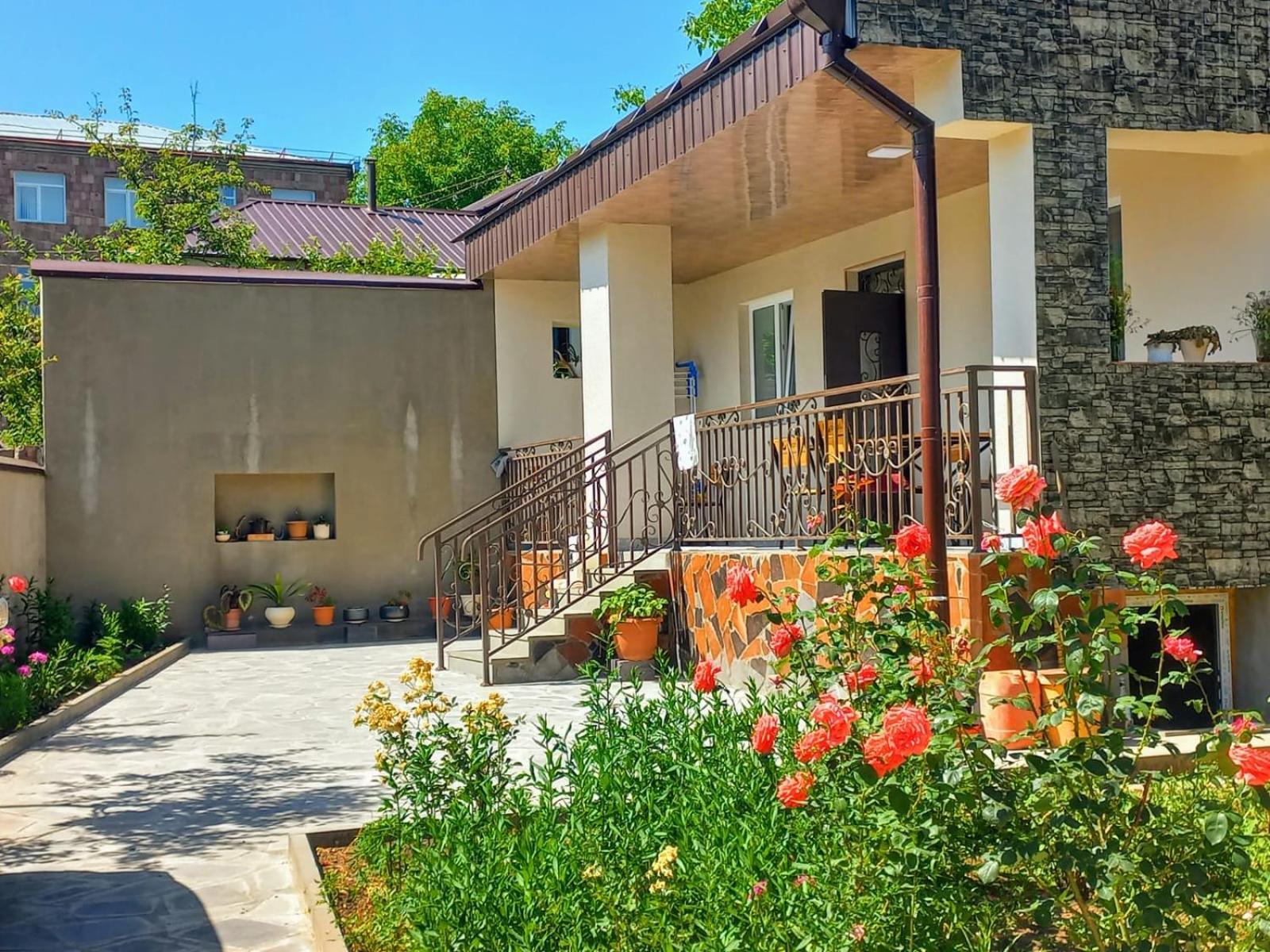 Bed and Breakfast Inexpensive House Wanadzor Zewnętrze zdjęcie